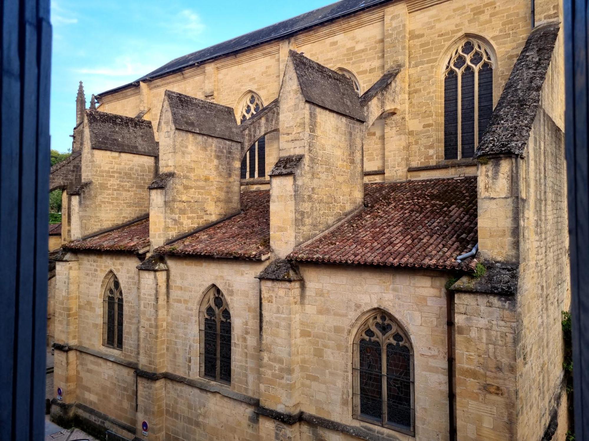 Appartement Avec Terrasse & Parking Sarlat Centre Sarlat-la-Canéda Exterior foto